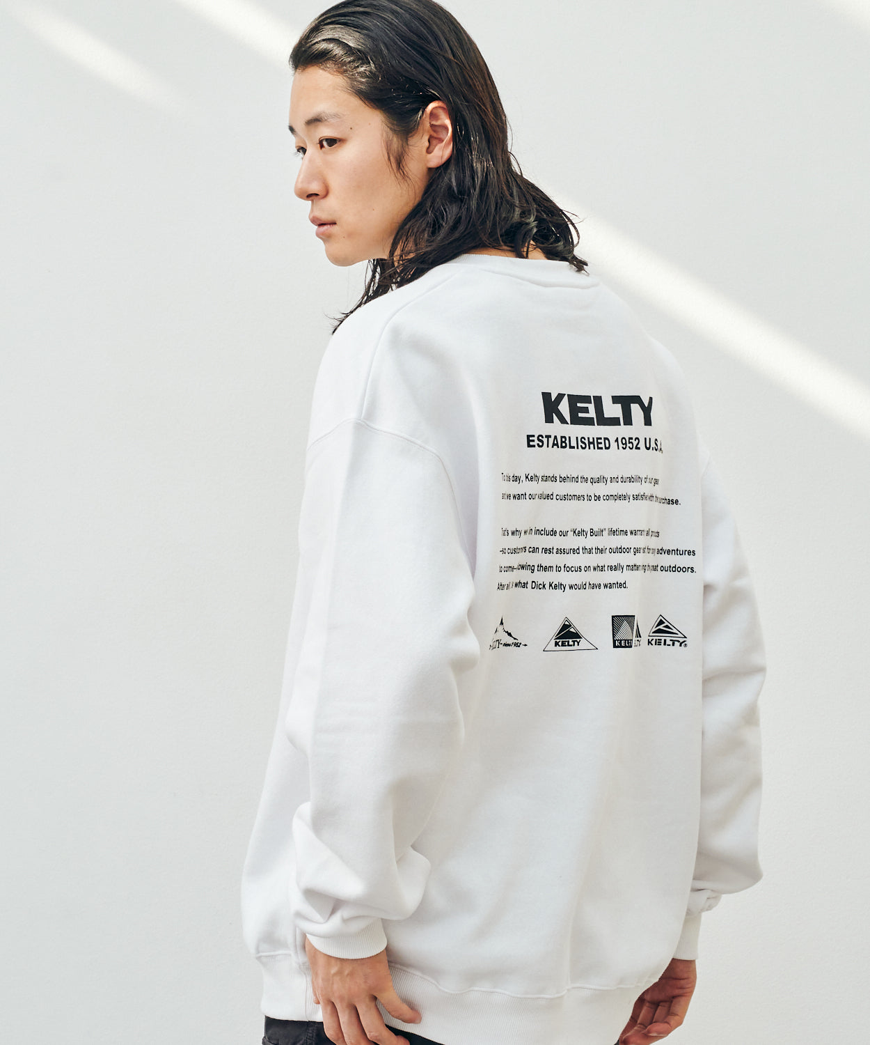 KELTY公式】バックヒストリーロゴクルーネックスウェット – KELTY公式 