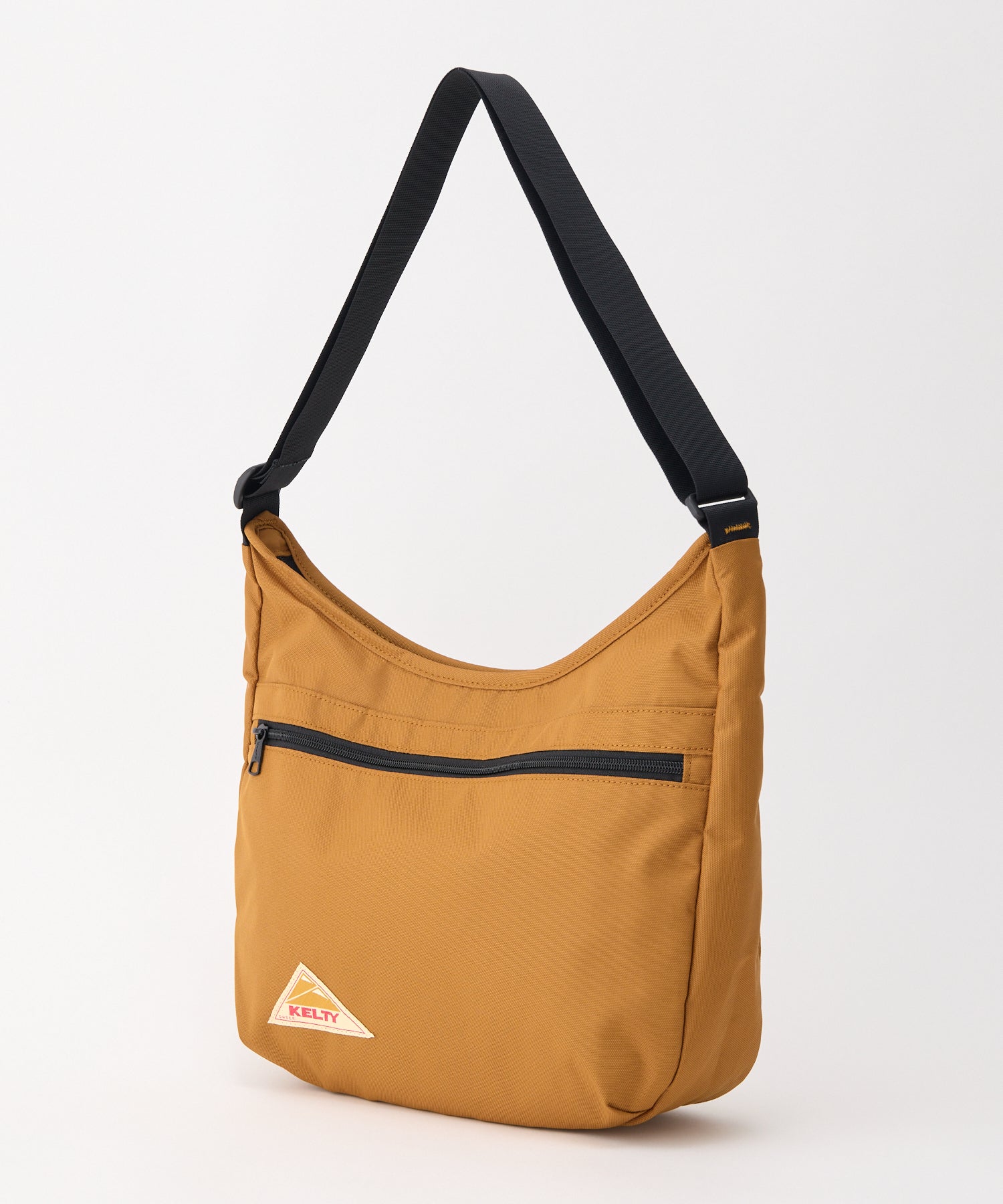 【新着商品】アウトドア ショルダーバッグ ES CURVE SHOULDER M KELTY公式】ES CURVE SHOULDER M / ES カーブショルダー M