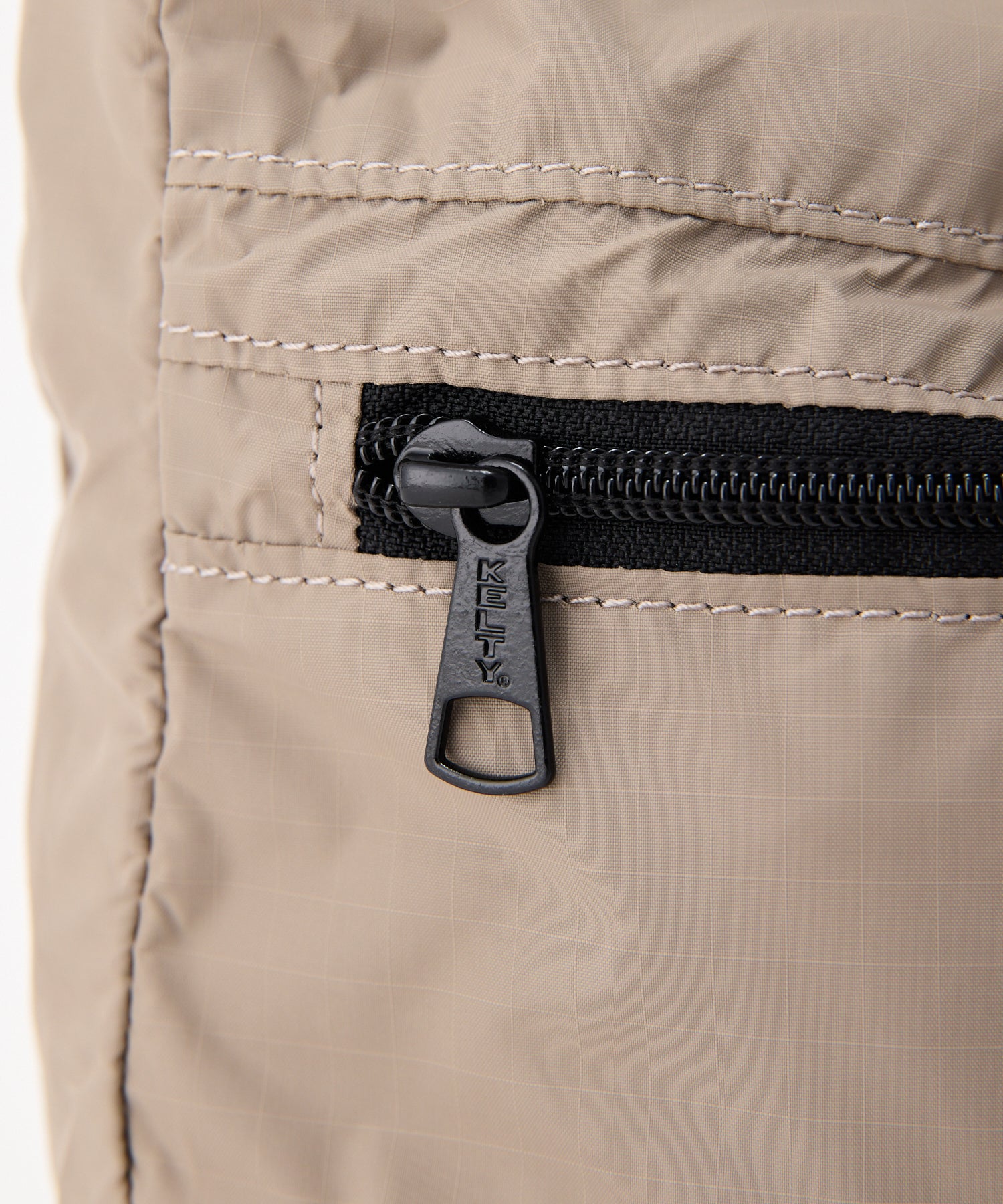 KELTY公式】PACKABLE CURVE SHOULDER S / パッカブルカーブショルダー